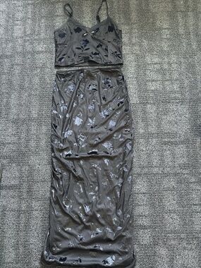 Madden Girl Gray Floral Maxi Skirt Set